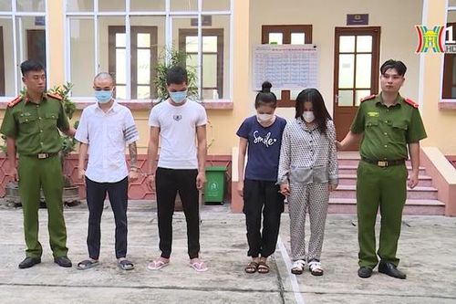 Giả danh cảnh sát hình sự để cướp tài sản