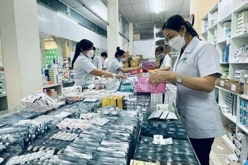 Tháo gỡ khó khăn, vướng mắc trong đấu thầu thuốc, thiết bị, vật tư y tế