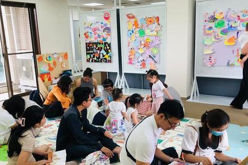 Ehon - kết nối trẻ em với sách
