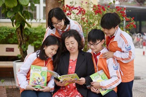 Học sinh Hà Nội giành giải đặc biệt cuộc thi 'Thầy cô trong mắt em'