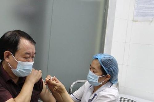 Hướng dẫn chi phí điều trị khi Covid-19 chuyển sang nhóm B