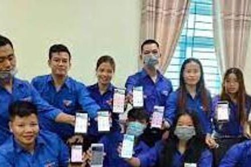 Tăng 'sức đề kháng' cho sinh viên trên không gian mạng