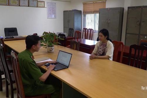 'Nữ quái' chân dài chuyên trộm tiền mừng đám cưới