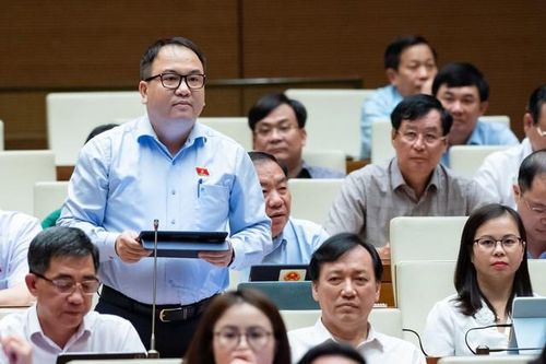 Đại biểu Quốc hội: Đề nghị tăng lương tối thiểu cho người lao động từ 7/2024