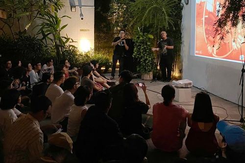 Thưởng thức điện ảnh kiểu mới
