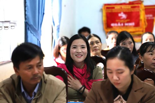 UBND huyện ở Đắk Lắk công khai xin lỗi 2 nữ giáo viên