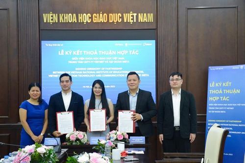 Nâng cao kỹ năng số và an toàn Internet cho giáo viên, học sinh
