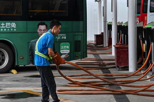 'Cuộc cách mạng' xe buýt điện tại Trung Quốc