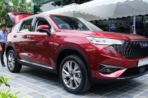 Nhiều mẫu xe hết ưu đãi, tăng giá