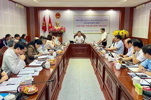 Sở Công thương cần sớm phối hợp với các sở, ngành để tháo gỡ những vướng mắc trong lĩnh vực công thương