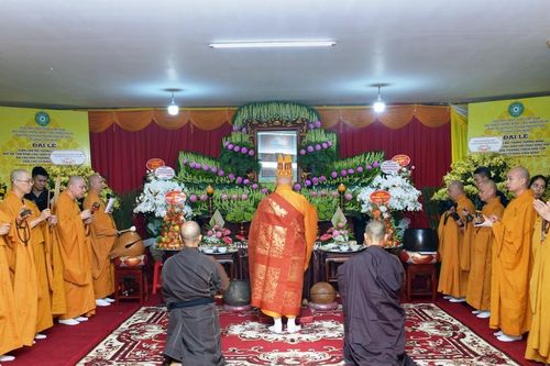 Ban Nghi lễ T.Ư thực hiện nghi thức cung tiến Giác linh Đức Đệ tam Pháp chủ GHPGVN