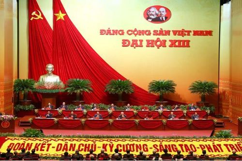 Nâng cao chất lượng công tác phát triển đảng viên mới - Giải pháp đầu tiên để phòng chống suy thoái về tư tưởng, chính trị, đạo đức lối sống, biểu hiện 'tự diễn biến', 'tự chuyển hóa' trong cán bộ, đảng viên