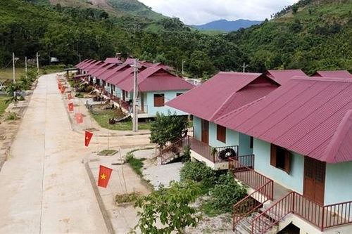 Trở lại Trà Leng