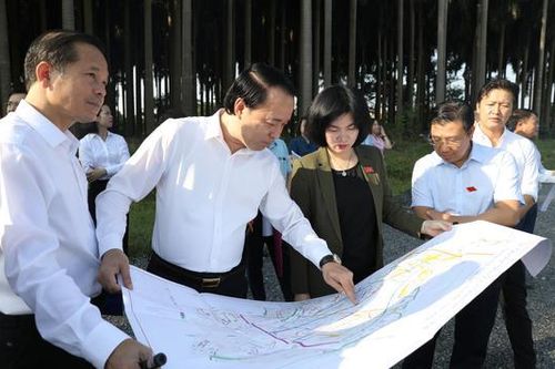 Dự án tuyến đường Tây Thăng Long chậm tiến độ