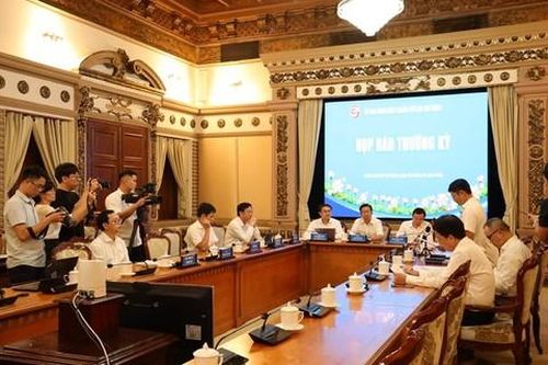 TPHCM còn 13 tuyến đường trục chính ngập do mưa