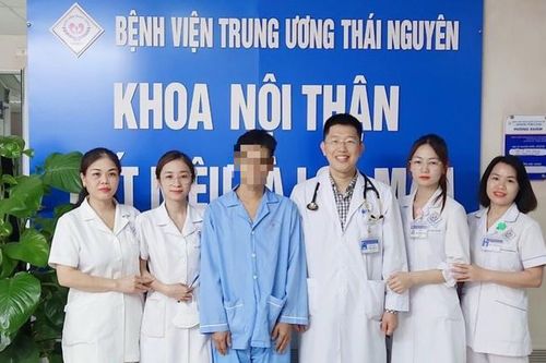 Tổn thương thận, suy đa tạng do nhiễm xoắn khuẩn Leptospira