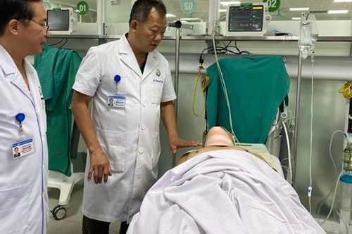 Bộ Y tế giao BV Việt Đức nỗ lực cứu nạn nhân vụ TNGT đặc biệt nghiêm trọng ở Lạng Sơn