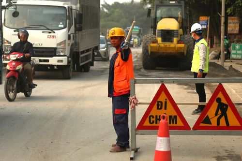Thực hiện tốt tiến độ, đảm bảo ATGT, VSMT trên dự án QL21B