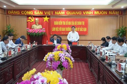 Đoàn kiểm tra của Bộ Chính trị làm việc với tỉnh Bắc Kạn