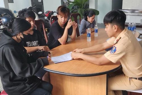 Xử lý nhiều trẻ trâu xa lộ