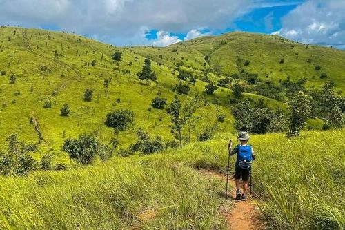 Thảo nguyên xanh ở Đắk Lắk đẹp mê ly được giới trẻ săn đón