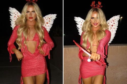 Lên đồ Halloween, nữ VĐV bóng mềm 'quyến rũ nhất thế giới' nhận vô số lời khen