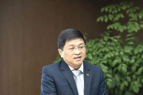 PGS.TS Lê Hiếu Giang giữ Quyền hiệu trưởng Trường ĐH Sư phạm Kỹ thuật TPHCM