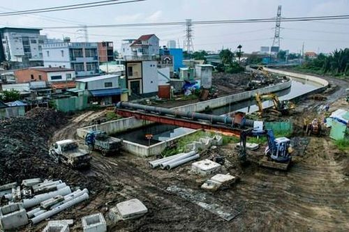 Rạch chống ngập gần 900 tỷ ở TPHCM lộ rõ hình hài