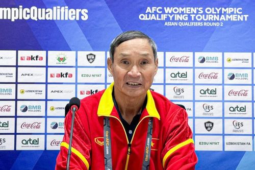 HLV Mai Đức Chung: Thua Nhật Bản 0-2 là thành công