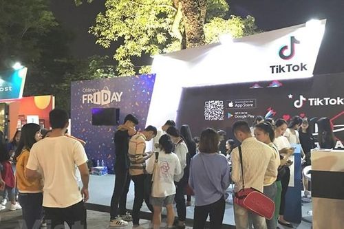 Tuần Thương mại Điện tử Quốc gia 2023 chú trọng hỗ trợ sản phẩm Việt