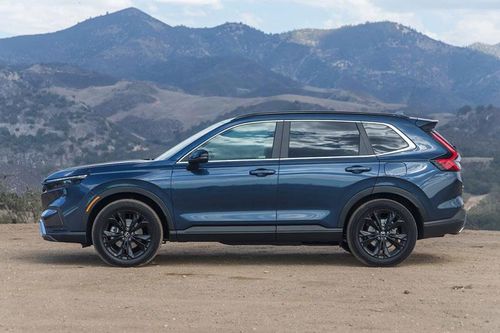 Top 10 ôtô bán chạy nhất tại Mỹ năm 2023: Honda CR-V bỏ xa Toyota Camry