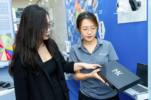 Lần đầu tiên 4 doanh nghiệp Việt cùng phối hợp sản xuất thiết bị mạng Make in Vietnam