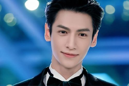 Lộ cảnh hôn môi cực ngọt của La Vân Hi và 'tình đầu quốc dân', Bạch Lộc chỉ còn là quá khứ