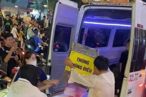TPHCM: Xử phạt tài xế lái xe phục vụ tang lễ diễu phố đêm Halloween