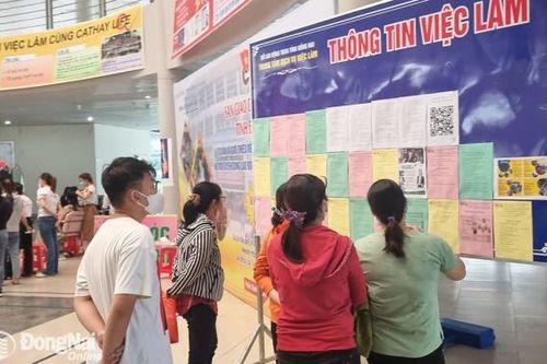 Ít cơ hội việc làm cho lao động lớn tuổi