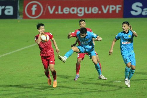 Xem tuyển U.23 Việt Nam thu nhỏ trên sân Đồng Nai