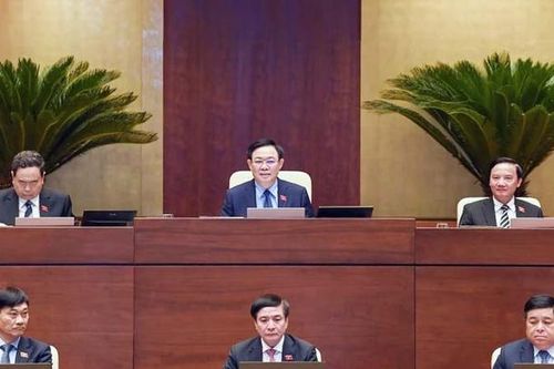 Cần giải pháp quyết liệt hơn nữa để đưa nền kinh tế đất nước phục hồi và phát triển bền vững