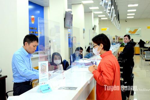 Dịch vụ công trực tuyến: Cần người đứng đầu quyết liệt