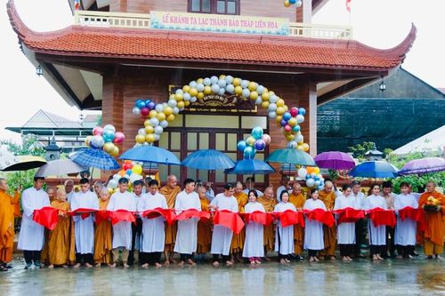 Bình Định: Tưởng niệm Hòa thượng Giác Tần và khánh thành Bảo tháp Liên Hoa tại tịnh xá Ngọc Duyên