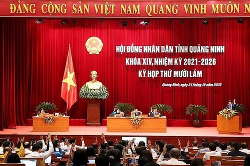 HĐND tỉnh Quảng Ninh họp Kỳ thứ 15 thông qua 12 nghị quyết lớn