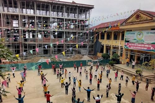 Lào Cai: Xã Dìn Chin (Mường Khương) sắp hoàn thành phòng học, khu bán trú Tiểu học &THCS khang trang