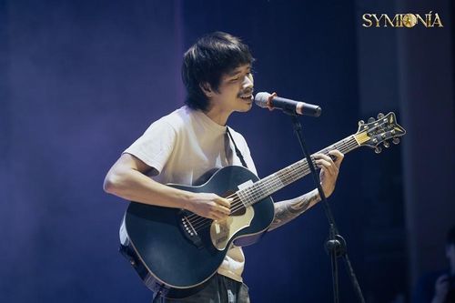 Đắm chìm trong không gian Indie cùng đêm hội Halloween trường Báo