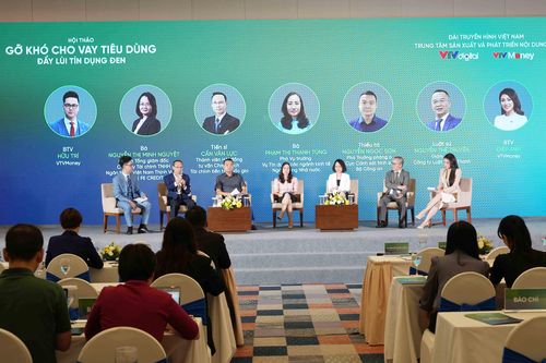 Gỡ khó cho vay tiêu dùng để đẩy lùi tín dụng đen
