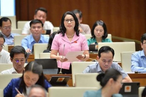 Đầu tư thích đáng và hiệu quả hơn cho giáo dục đại học
