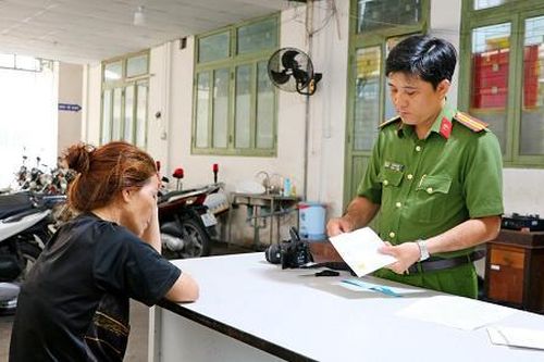 Tạm giữ hình sự đối tượng mua bán trái phép chất ma túy