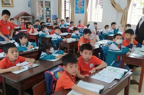 Không giải quyết được tăng nguồn thu cho giáo dục sẽ xảy ra tình trạng 'thấp chỗ này, phình chỗ kia'