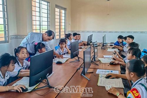 Chìa khóa nâng chất giáo dục