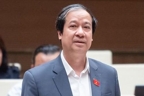 Bộ trưởng GD-ĐT Nguyễn Kim Sơn: 'Không thể tay không bắt… chip'!