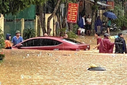 Dân nghi thủy điện xả lũ gây ngập lụt: Sở Công Thương nói gì?