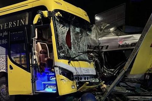 Sau vụ xe khách Thành Bưởi, vận tải Hà Nội kiến nghị quyết liệt với nạn 'xe giả danh xe hợp đồng'